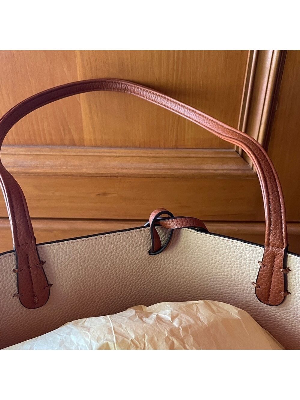 ✨BRAND NEW ✨ a Ludicrously Capacious ✨ Brown Buttery-Soft Tote Bag✨ - Picture 6 of 12
